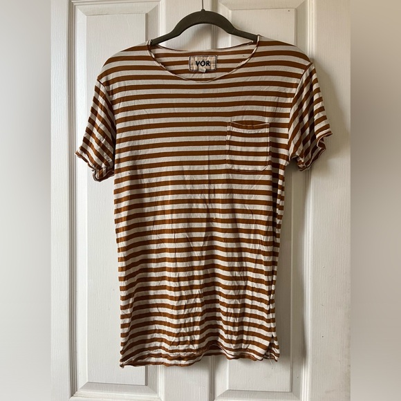 VÓR Women’s Short Sleeve Pocket T-Shirt 🌵Small - Picture 1 of 7